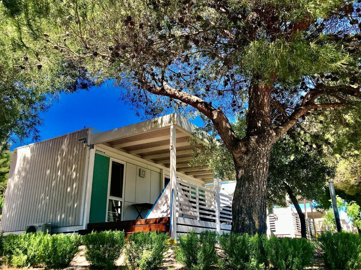 M&L Mobile Home Jezera Exteriér fotografie